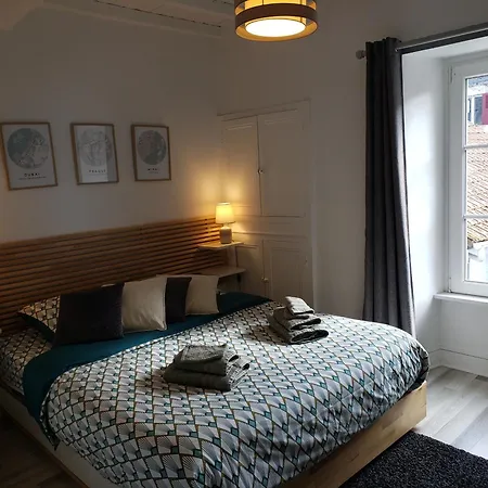 Maison De Charme Avec Terrasse *