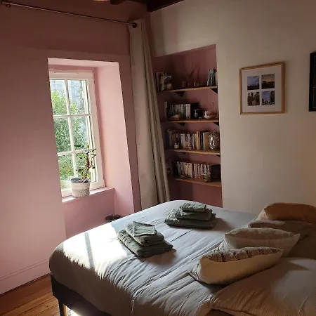 Maison De Charme Avec Terrasse *