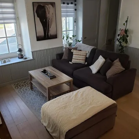 Vakantiehuis Maison De Charme Avec Terrasse Ver-sur-Mer