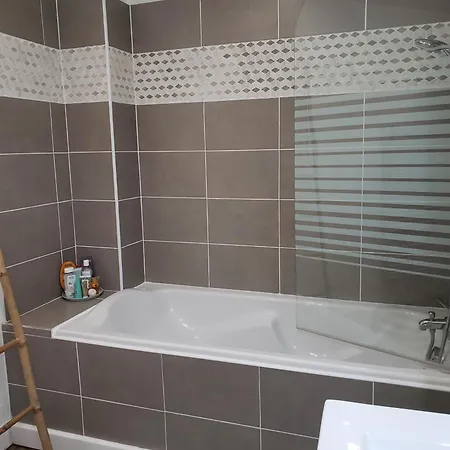 Maison De Charme Avec Terrasse *